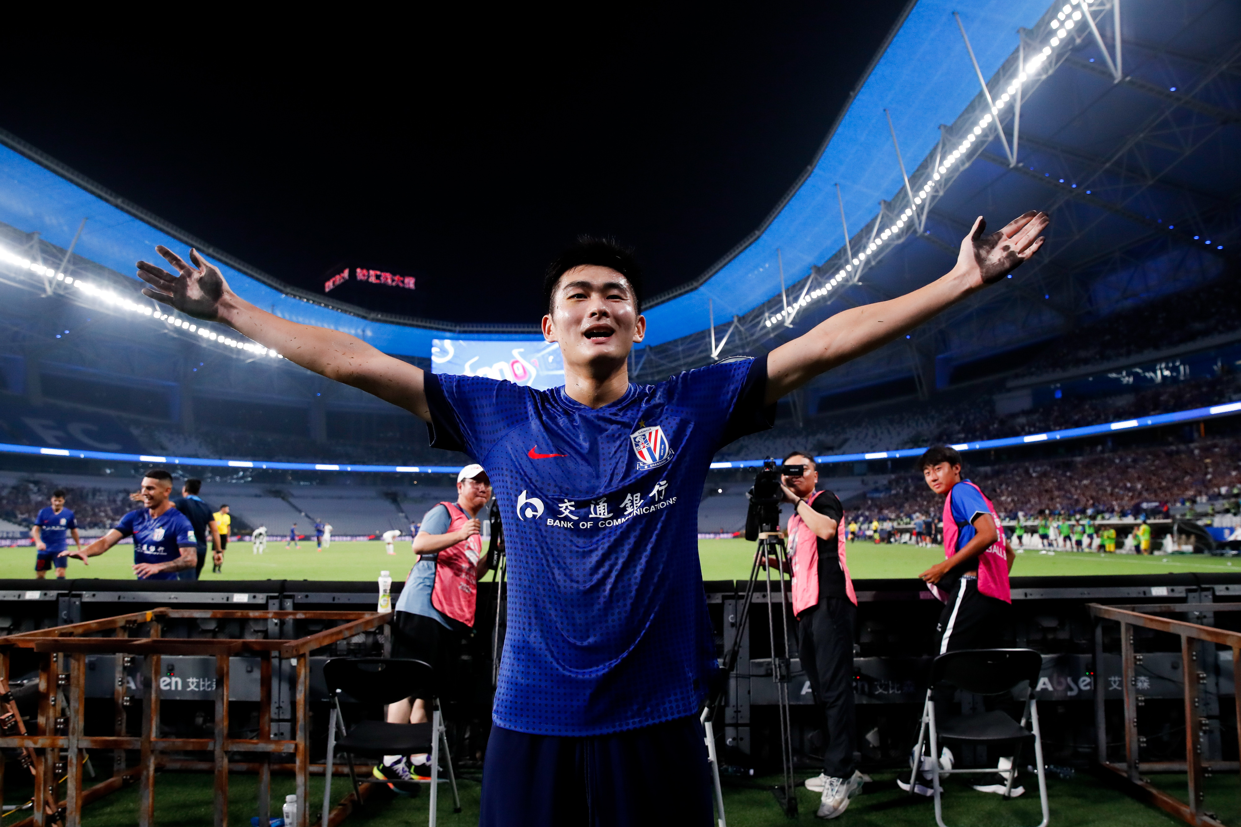 不莱梅队主帅赞扬年轻球员，有望成为未来核心的简单介绍