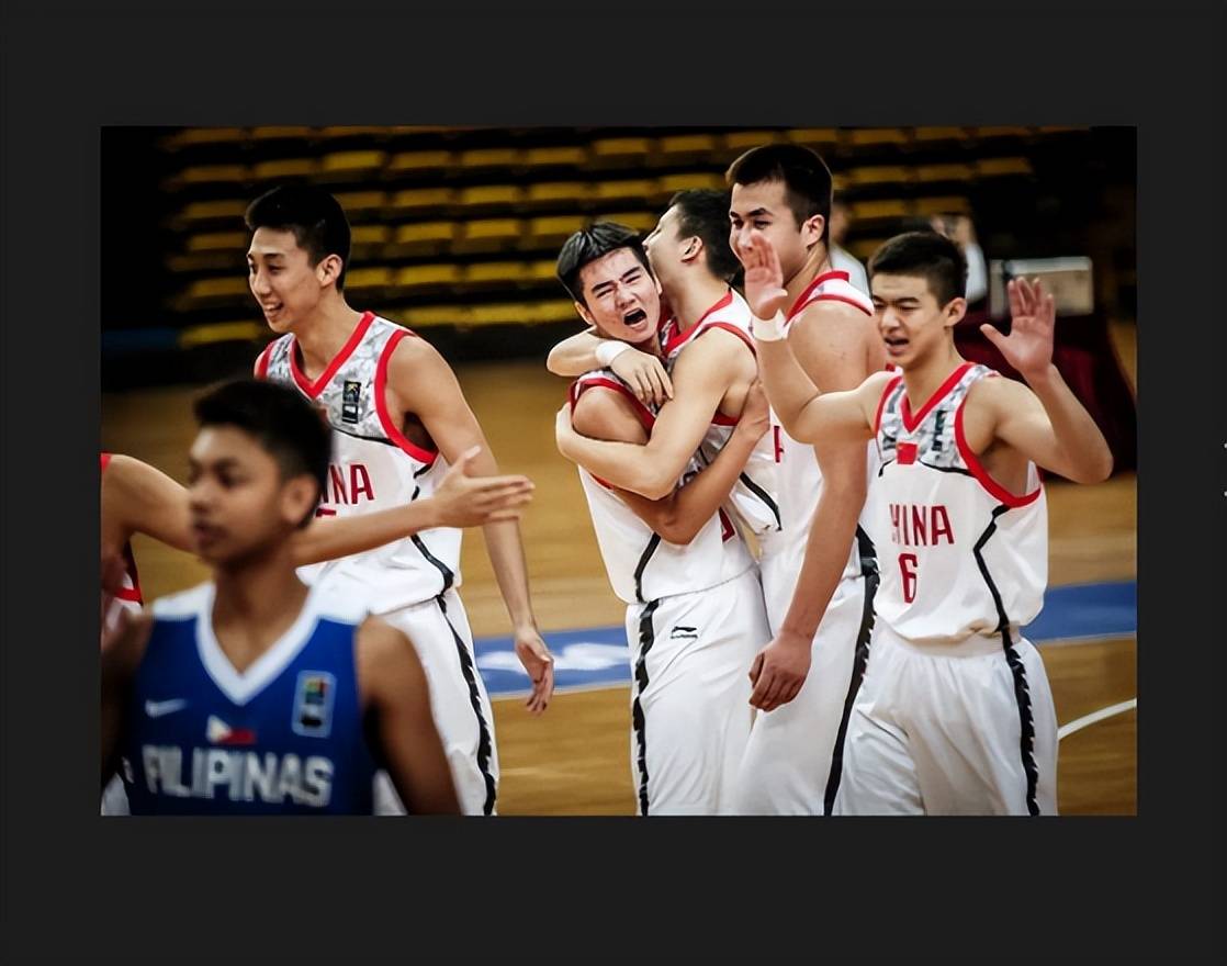 亚洲杯篮球赛：中国队大胜澳大利亚