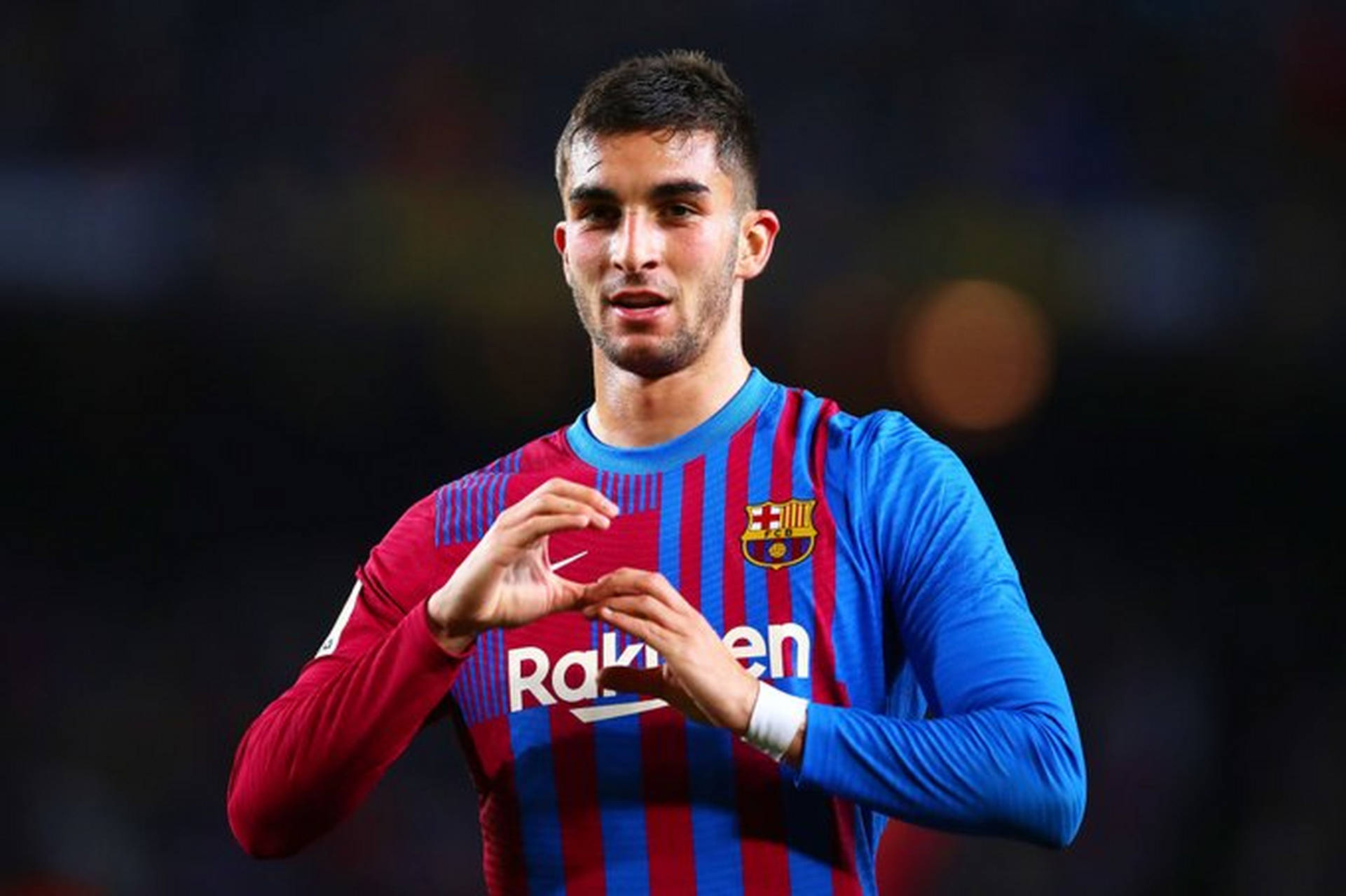 雷火电竞官网-联赛前景蒙上阴影，球队老将变得焦虑不安