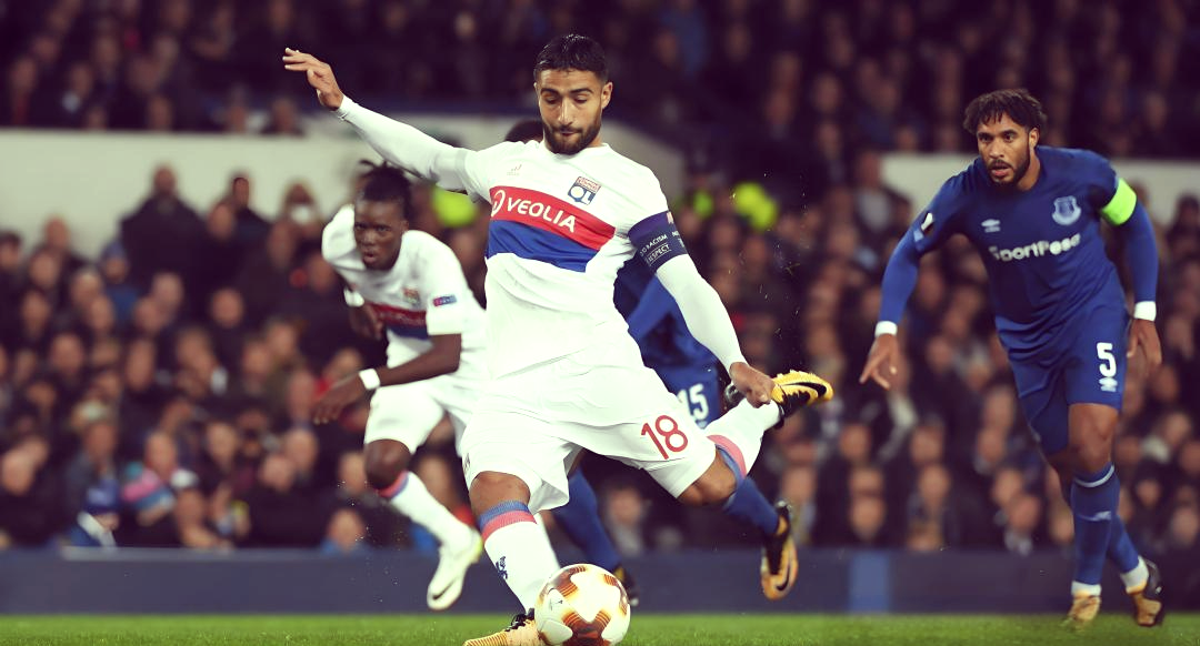 里昂客场胜尼斯,取得关键三分 里昂客场胜尼斯,取得关键三分