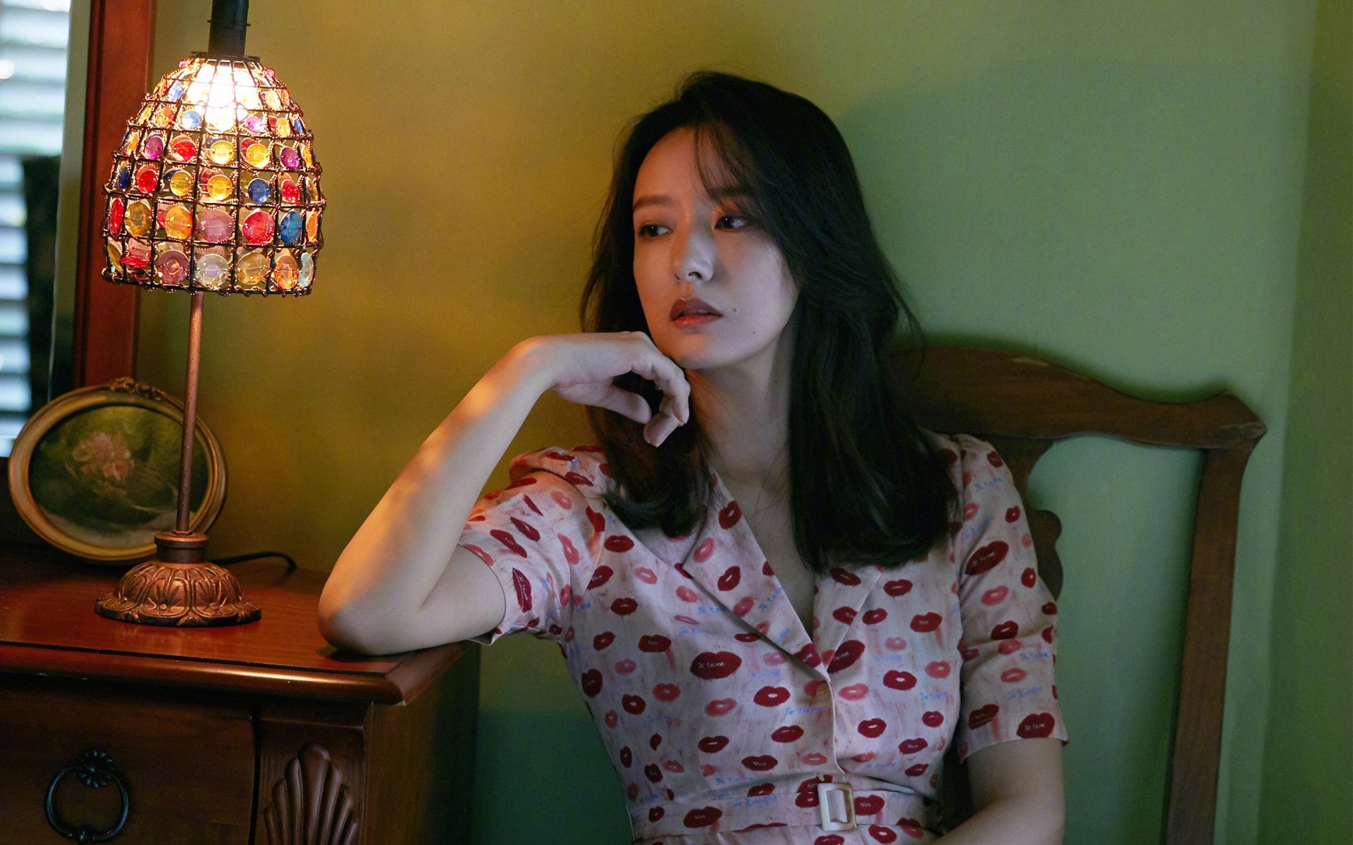 双城记，伦敦烽火与红龙怒吼