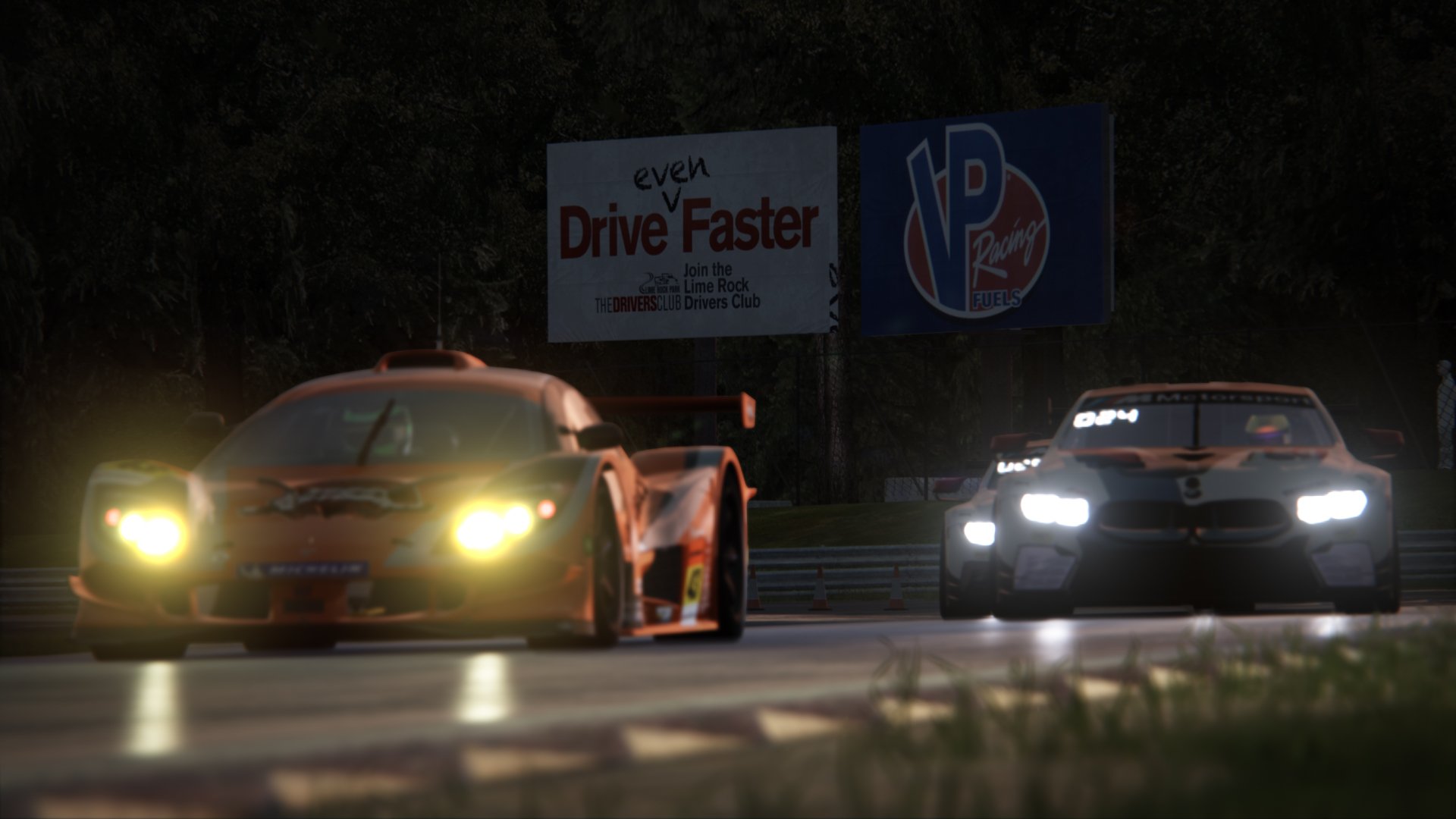 红魔归来与黄色潜水艇的沉默航行,当拉什福德爆发遇见比利亚雷亚尔的坚韧过关